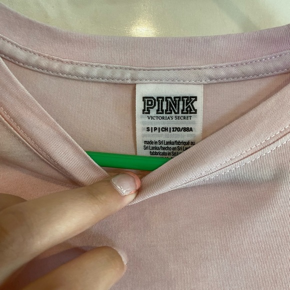 Victoria’s Secret long sleeve top - Picture 4 of 4